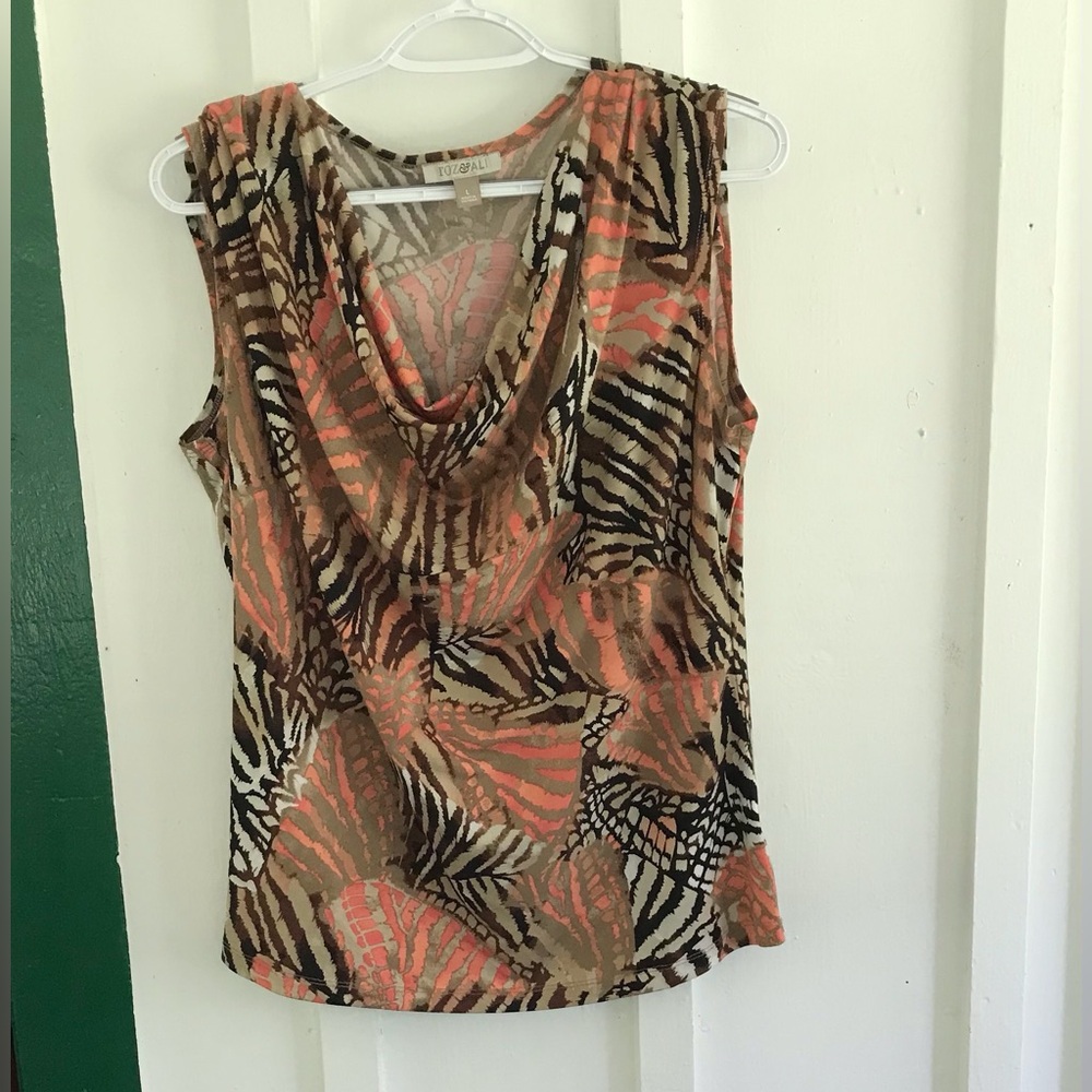 ROZ & ALI sleeveless cowl neck top. Size L